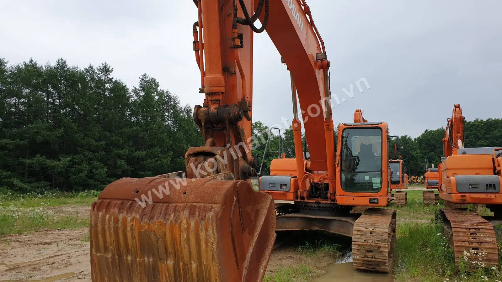DOOSAN DX300LC
