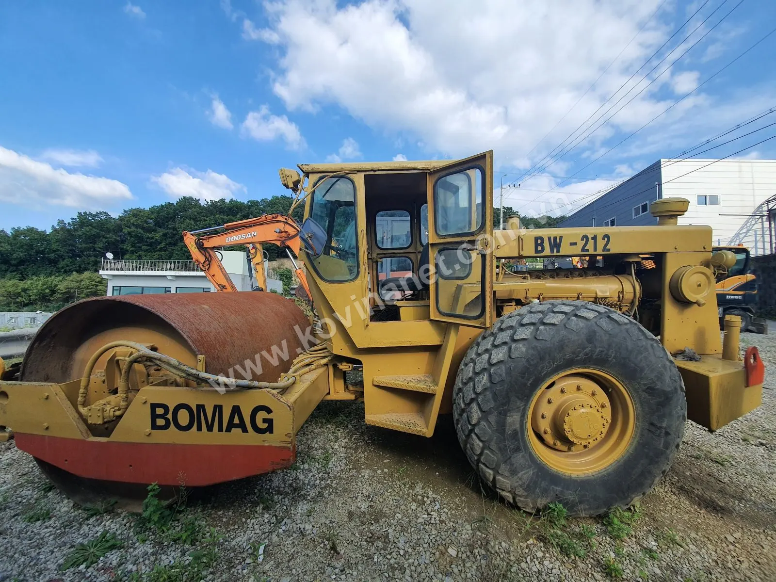 BOMAG BW 212